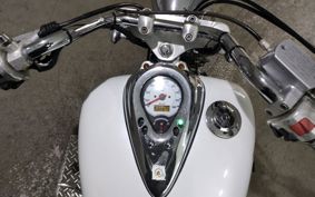 YAMAHA DRAGSTAR 400 2000 VH01J