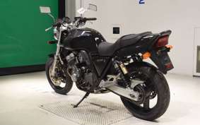 HONDA CB400SF 2024 NC31