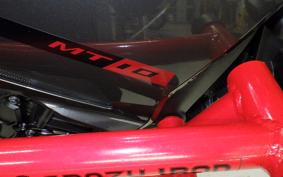 YAMAHA MT-10 2017 RN50J