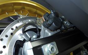 SUZUKI DL650 ( V-Strom 650 ) XTA C733M