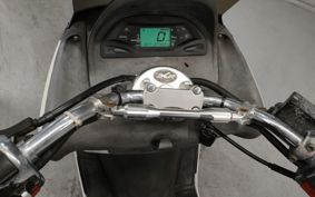 YAMAHA MAJESTY 125 SE27