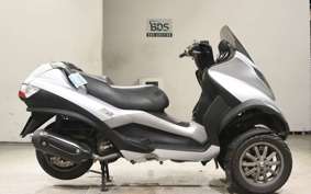 PIAGGIO MP3 250