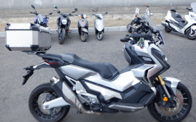 HONDA X-ADV 750 2018 RC95