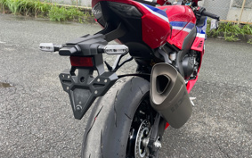 HONDA CBR1000RR-R FB SP 2024 SC82
