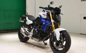 BMW F900R 2023