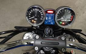KAWASAKI Z900RS 2025 ZR900K