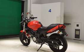 HONDA VTR 250 2025 MC33