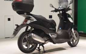APRILIA SCARABEO 250IE