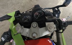 YAMAHA FZR400 1988 1WG