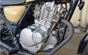 SUZUKI GLASS TRACKER BIG BOY NJ47A