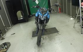 YAMAHA FZ25
