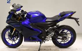 YAMAHA YZF-R15 2013 RG86J