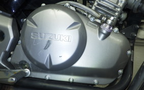SUZUKI GSR250