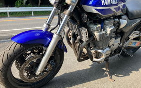 YAMAHA XJR1300 2000 RP02