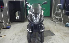 YAMAHA TRICITY 125 A 2002 SE82J