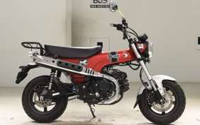 HONDA DAX 125 2015 JB04