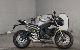 TRIUMPH STREET TRIPLE RS 2017 HDA464