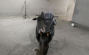 YAMAHA T-MAX 560 SJ19J