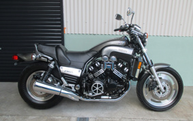 YAMAHA VMAX 2000 2LTN