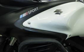 SUZUKI Vｽﾄﾛｰﾑ650A 2012