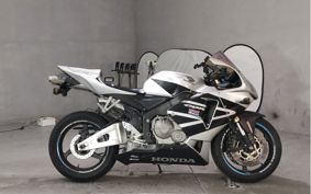 HONDA CBR600RR PC37