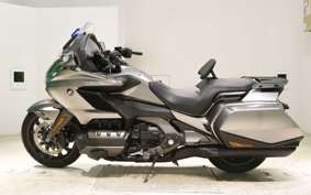 HONDA GL 1800 GOLD WING 2 2018 SC79