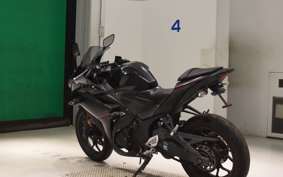 YAMAHA YZF-R25 2017 RG43J