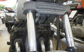 YAMAHA XJ750 E 5G8