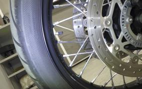 TRIUMPH BONNEVILLE BOBBER 2020