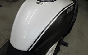 DUCATI DIAVEL AMG 2012