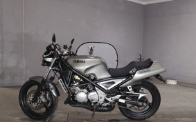 YAMAHA R1-Z 3XC