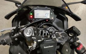 YAMAHA YZF R-3 2020 RH13J