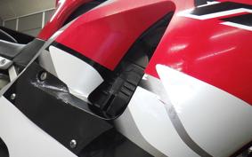 YAMAHA YZF-R1 1999