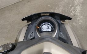 YAMAHA N-MAX 125 SE86J