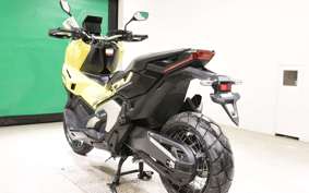HONDA X-ADV 750 2026 RH21