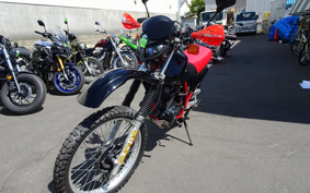 HONDA XLX250R MD08
