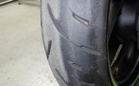 KAWASAKI ZRX400 2005 ZR400E