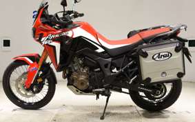 HONDA CRF1000L AFRICA TWIN 2017 SD04