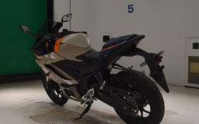 YAMAHA YZF-R25 A 2021 RG74J
