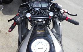 YAMAHA YZF-R25 A 2006 RG10J