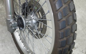 SUZUKI DR650 2012