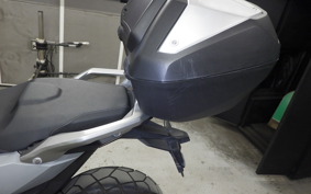 HONDA X-ADV 750 2023 RH10