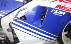 HONDA NSR250R MC18