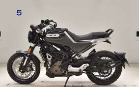 HUSQVARNA SVARTPILEN 401 2022