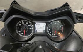YAMAHA X-MAX 250 SG42J