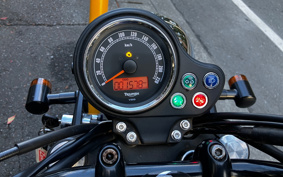 TRIUMPH TRIUMPH BONNEVILLE 2010 TJ9107