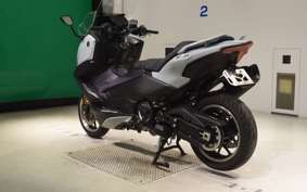 YAMAHA T-MAX 560 2025 SJ21J
