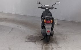SUZUKI LETS4 CA45A
