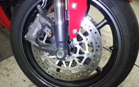 TRIUMPH DAYTONA 675 2011