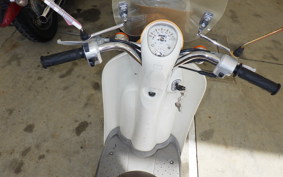 HONDA CREA SCOOPY 1998 AF55